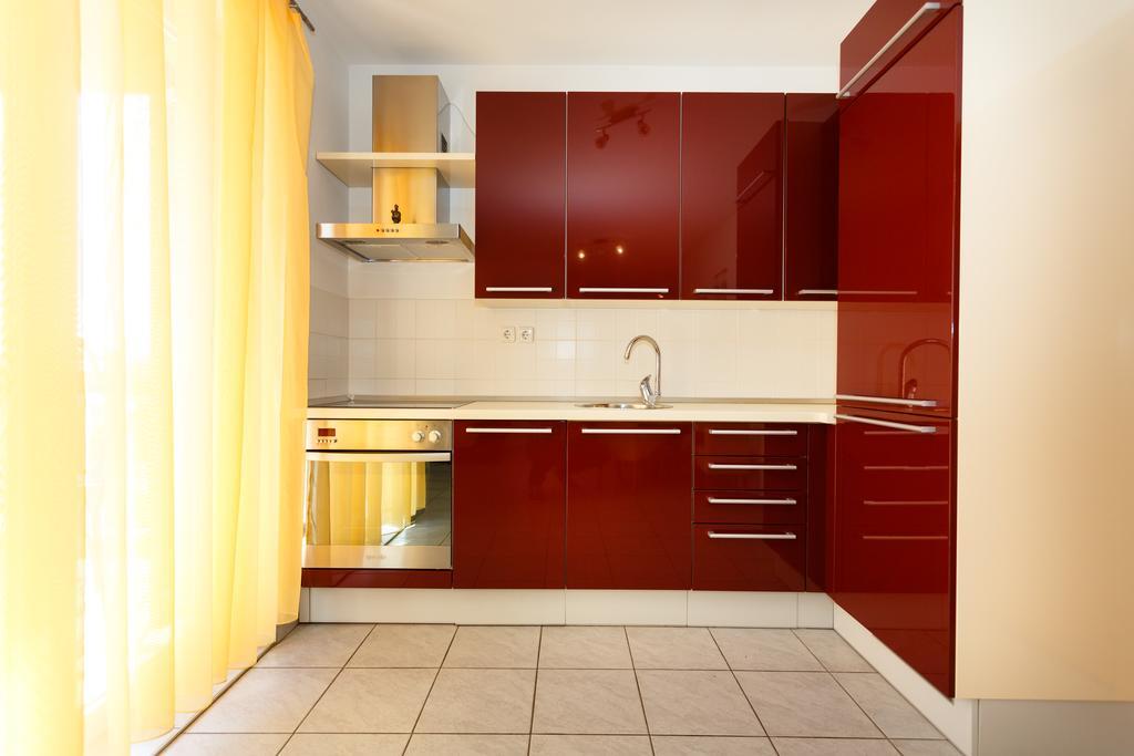Apartman Snjezana マリンスカ エクステリア 写真